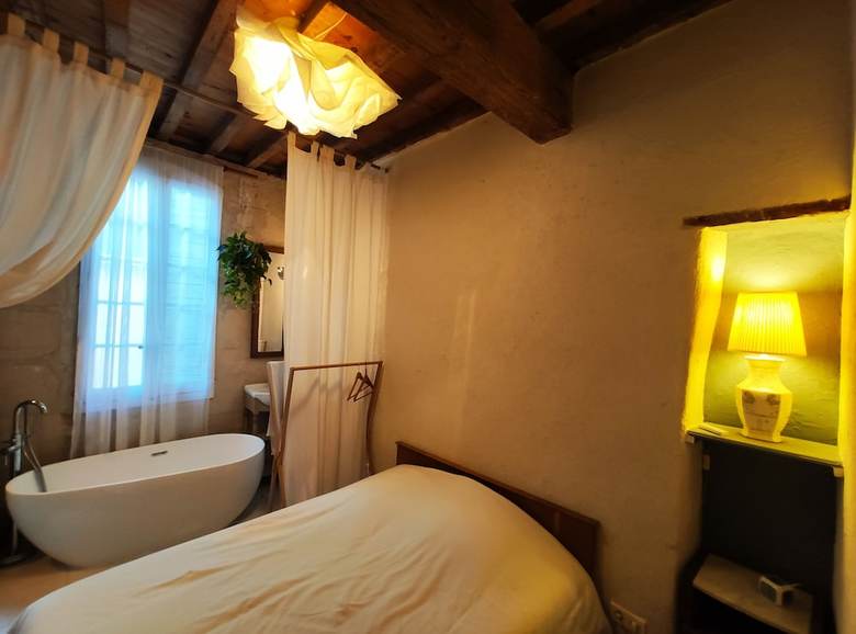 Villa At Home In Arles