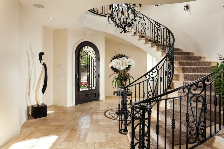 Luxury Getaway Resort  With Great Views