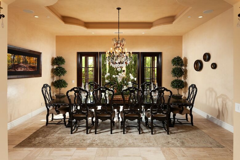 Luxury Getaway Resort  With Great Views