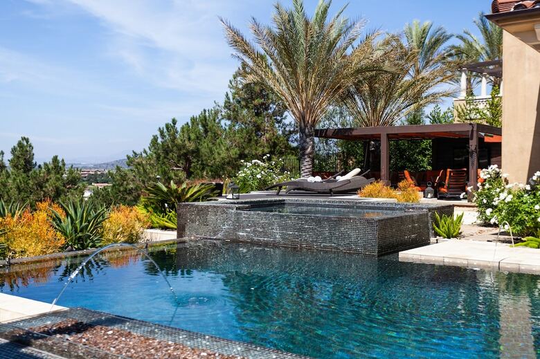Luxury Getaway Resort  With Great Views