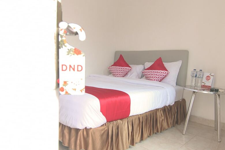 Hostal Oyo 1456 Hotel Garuda