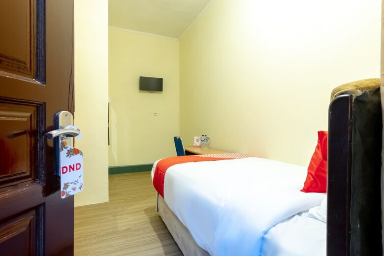 Hostal Oyo 1697 Rumah Ekologis