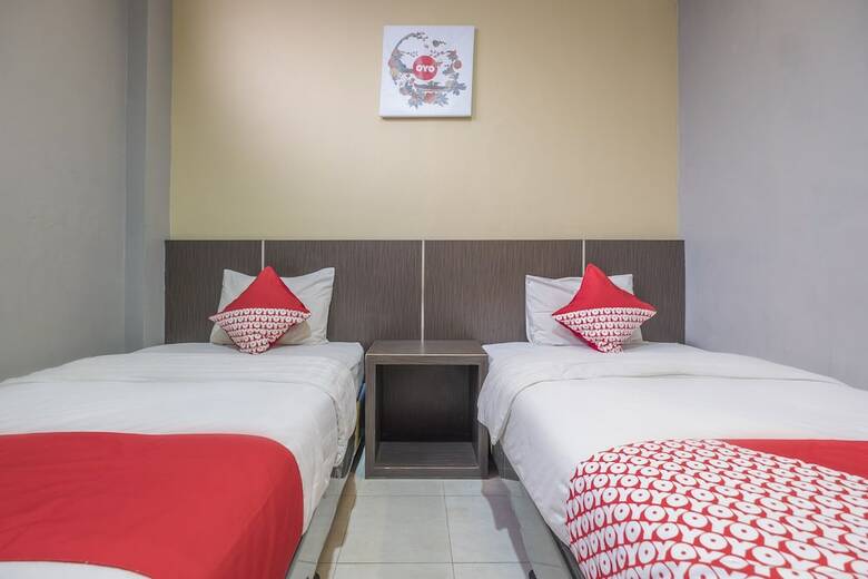 Hostal Oyo 1631 Aristo Home