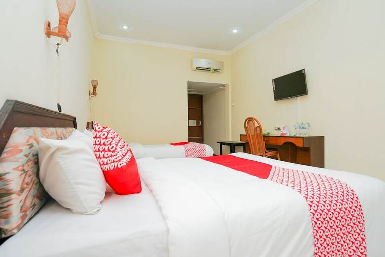 Oyo 1652 Hotel Tampiarto
