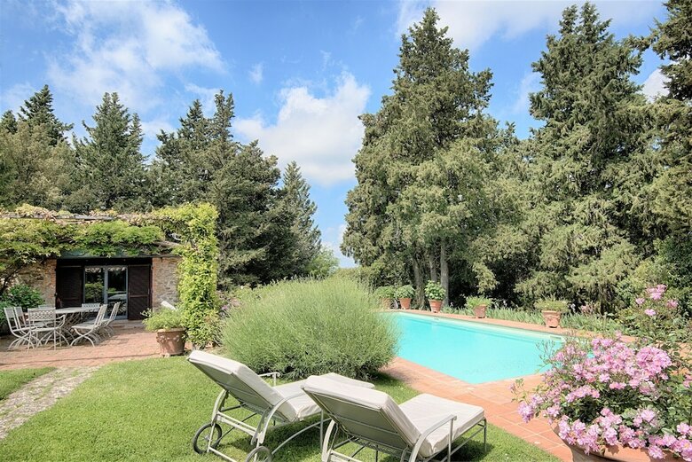 Villa In Castellina W. Pool, Garden & Winery
