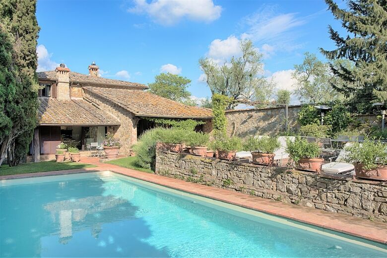 Villa In Castellina W. Pool, Garden & Winery