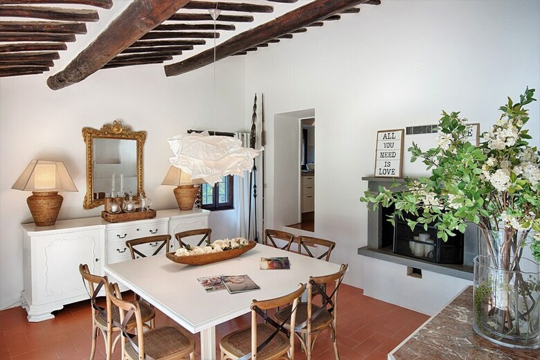 Villa In Castellina W. Pool, Garden & Winery
