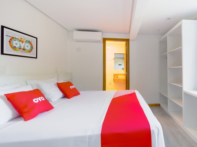 Oyo Canela Palace Hotel