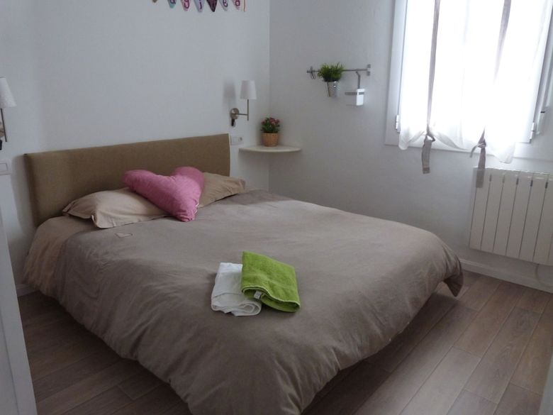 Apartamentos Homenfun Sagrada Familia Gaud�