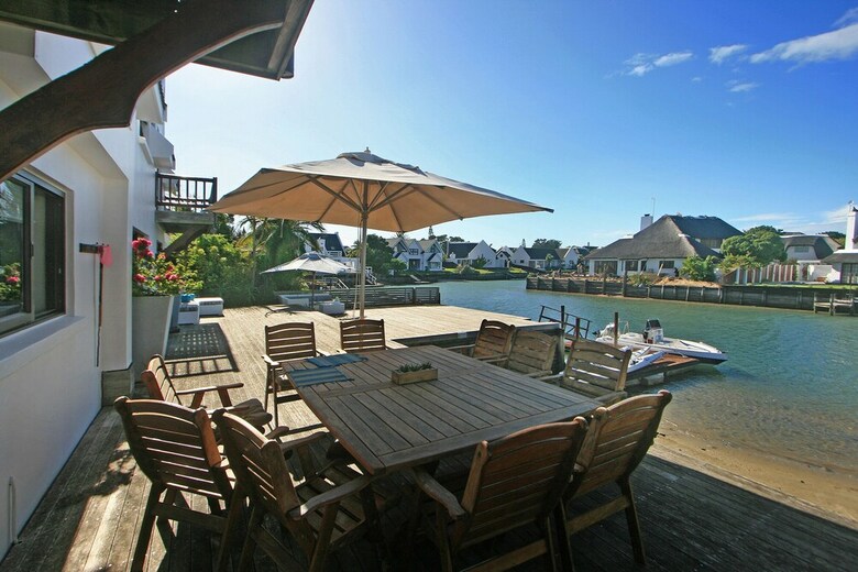 Apartamentos 8 Seaglades