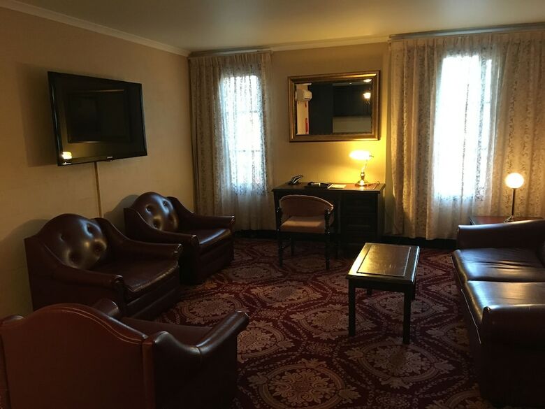 Hotel Albury Manor House