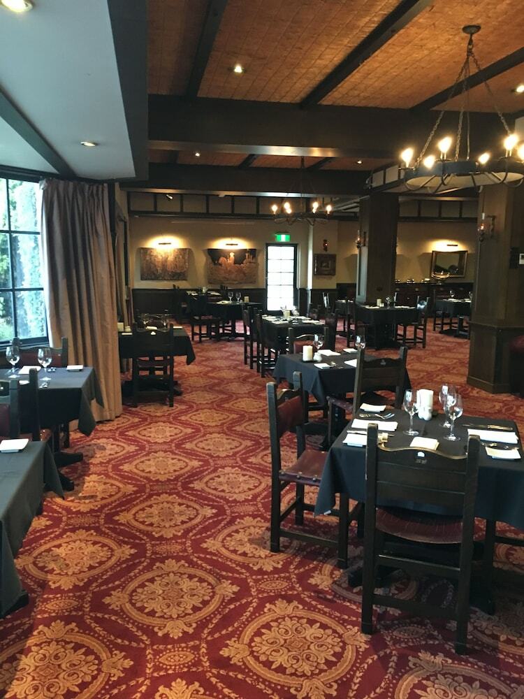 Hotel Albury Manor House