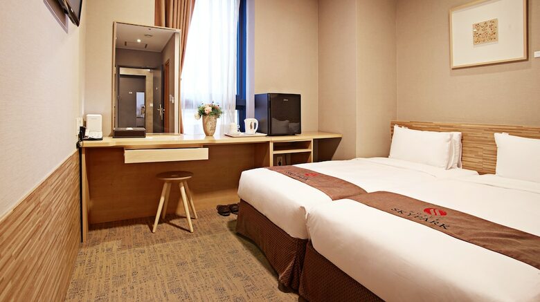 Hotel Skypark Myeongdong II