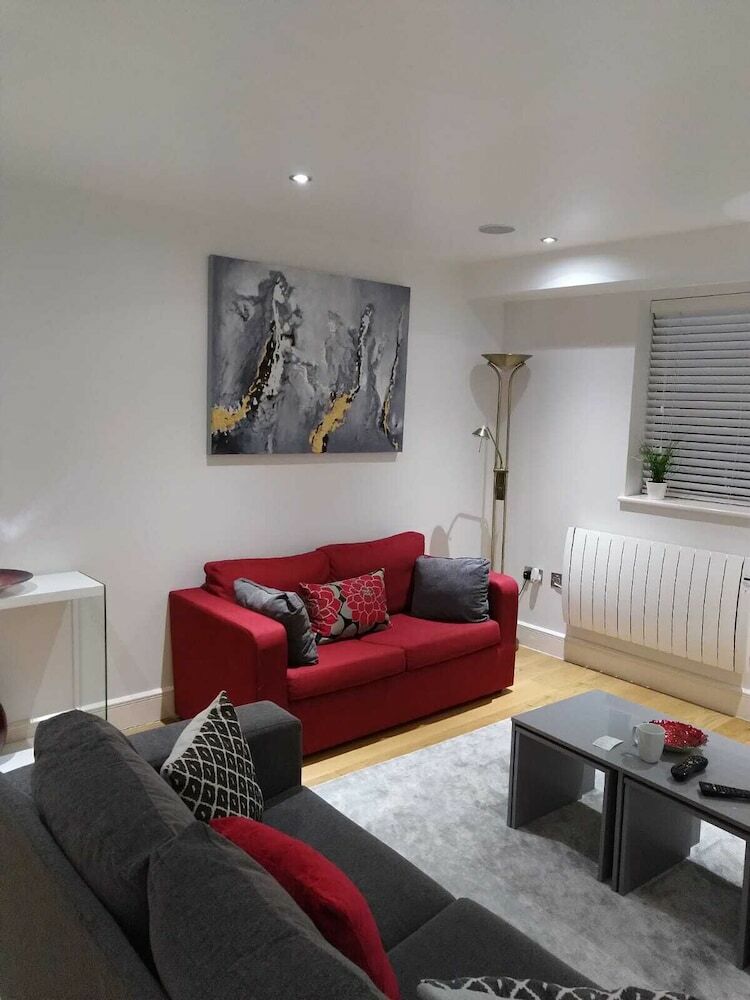 Riis Apartments Camberley
