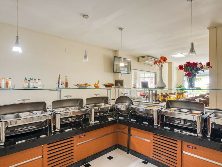 Oyo Pi�ma Palace Hotel