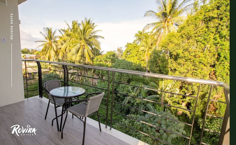 Hotel Rovira Suites