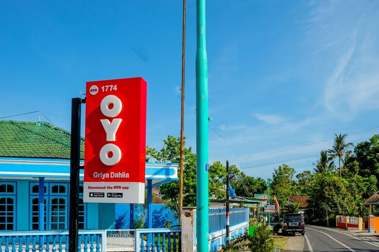 Hostal Oyo 1774 Griya Dahlia