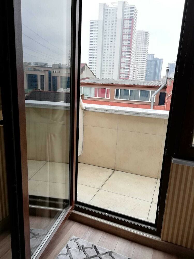 Dem ?stanbul Airport Hotel