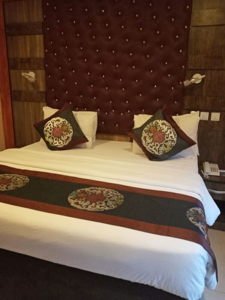 Victoria Inn Hotel And Suite