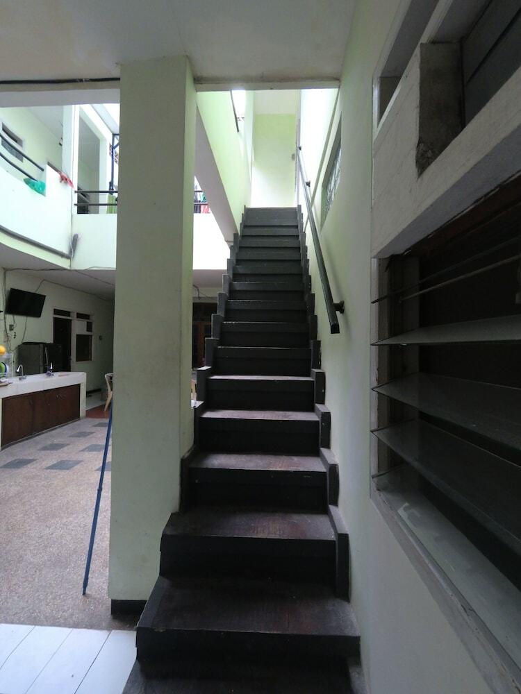 Hostal Oyo 1562 Green House