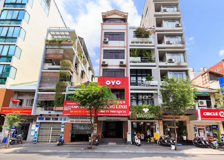 Oyo 558 Hoang Linh Hotel