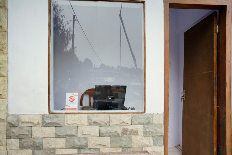 Hostal Oyo 2120 Pieter Homestay Bromo