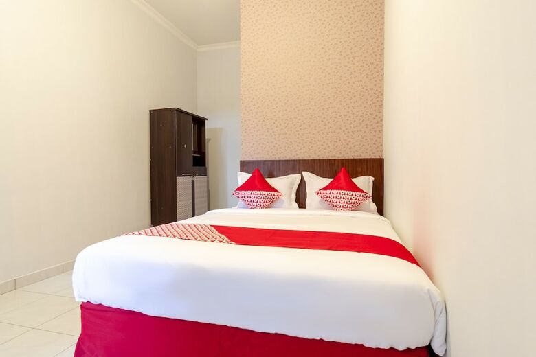 Hotel Oyo 1371 Carofin Guest House