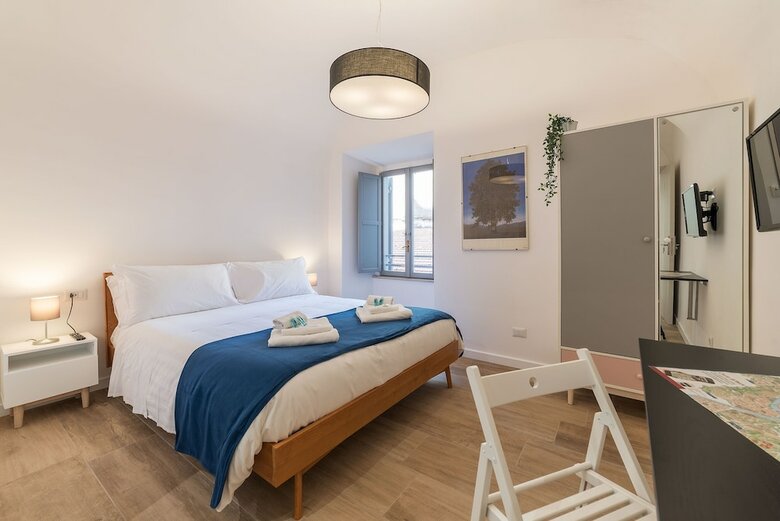 Hotel Roma Station House