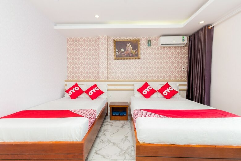 Oyo 560 Le Ngan Phung Hotel