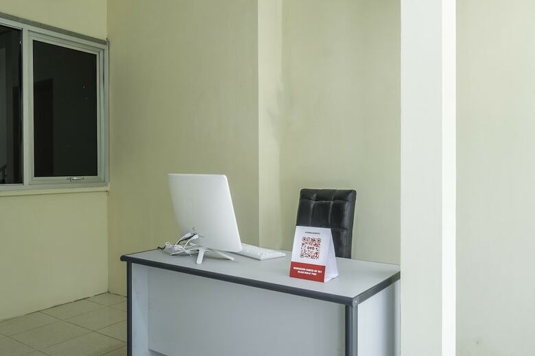 Hostal Oyo 2132 Pondok Avicenna