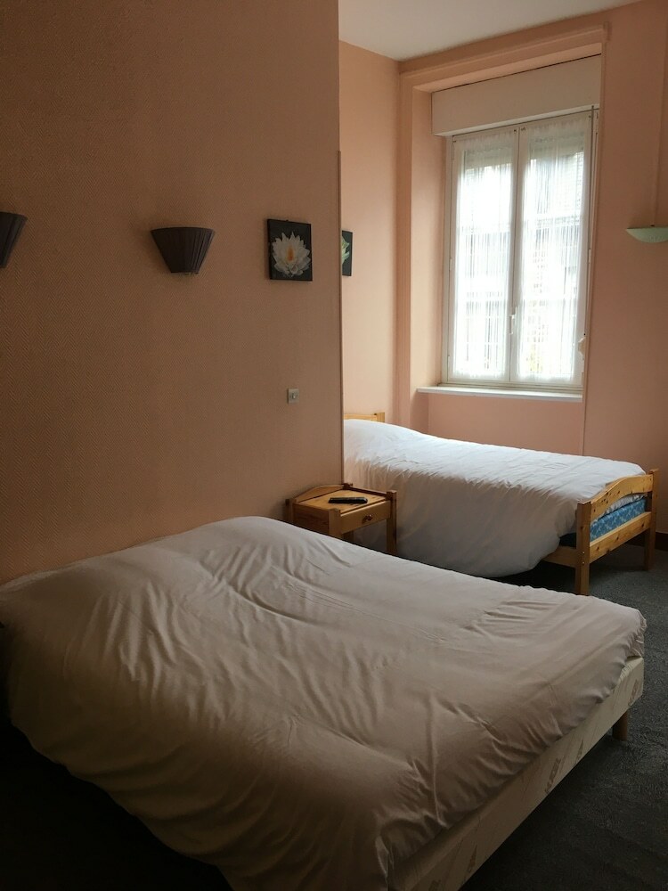 Hotel - Restaurant La Brochetterie