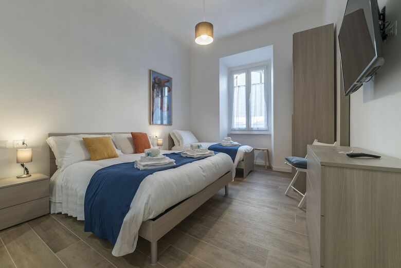 Hotel Roman Station House