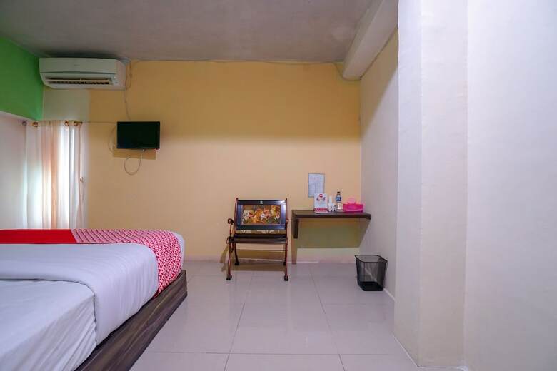 Hostal Oyo 1495 Hotel Lendosis