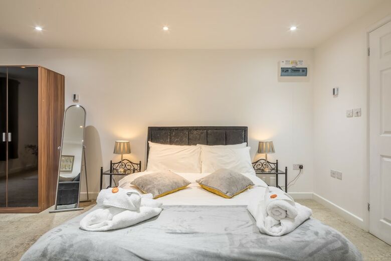 Mill Apartment