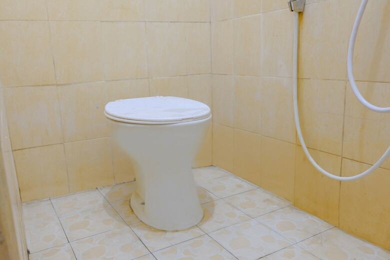Hostal Spot On 1711 Serayu Sumbersari Residence