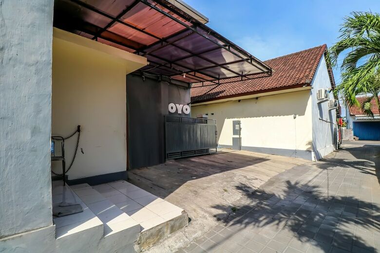 Hotel Oyo 2178 Merthan House