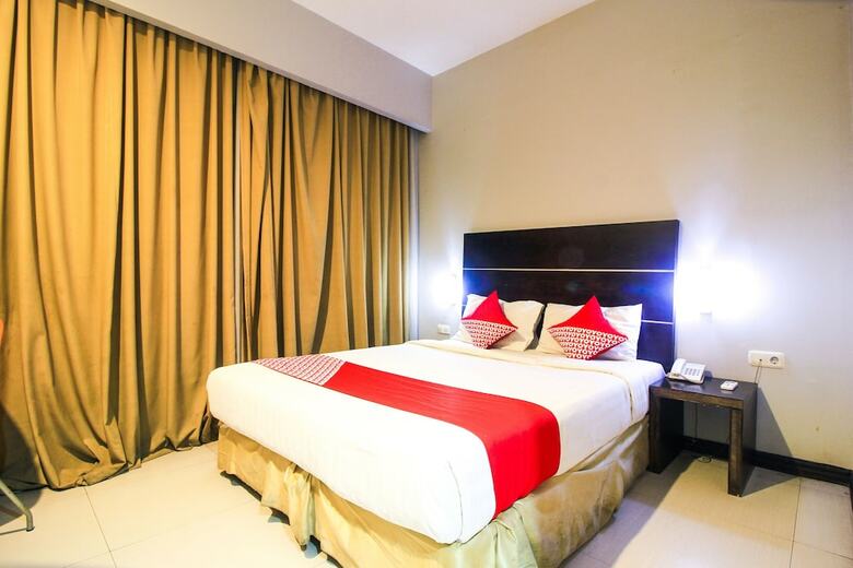 Oyo 1729 I-shine Hotel