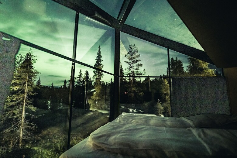 Posada Magical Pond Nature Igloos