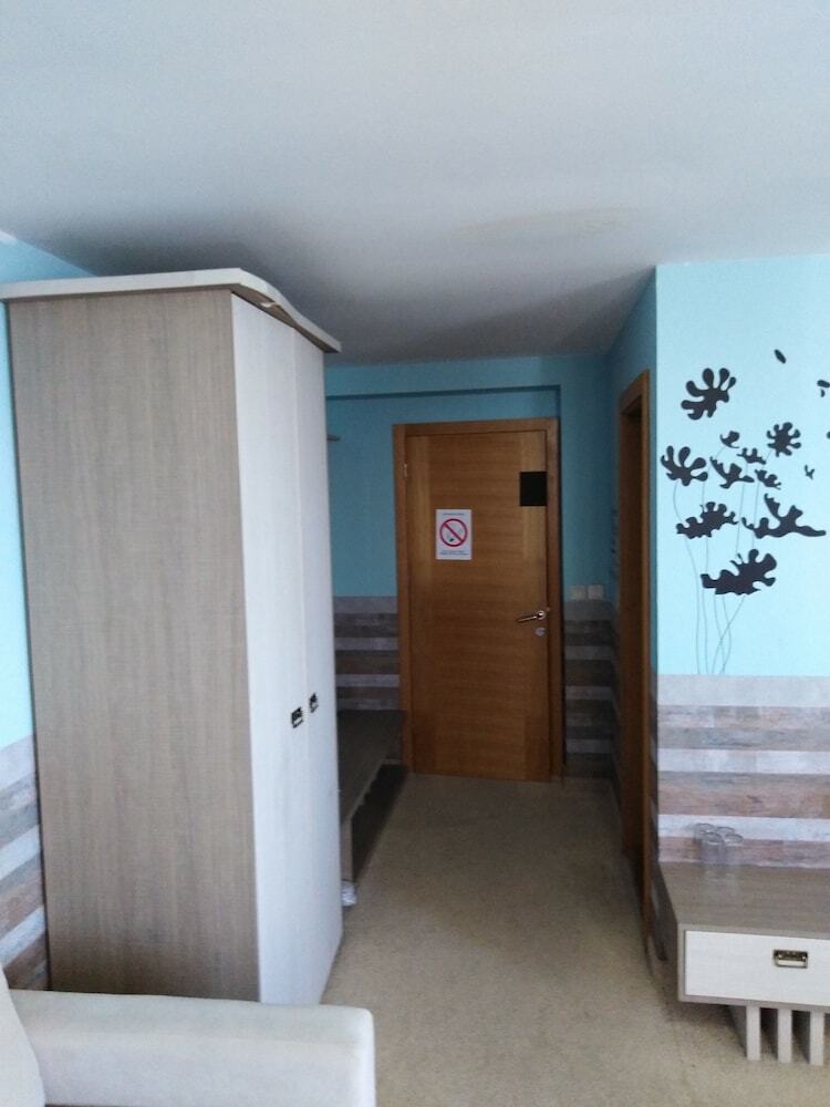Hotel Milmari