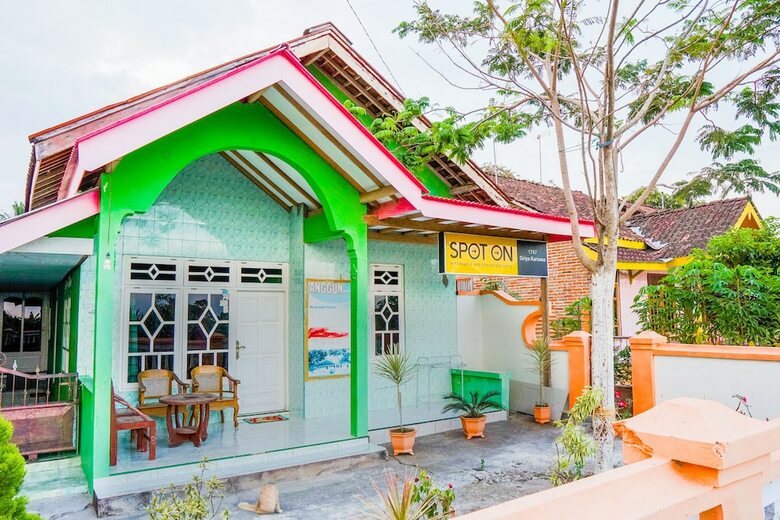 Hostal Spot On 1747 Griya Karisma