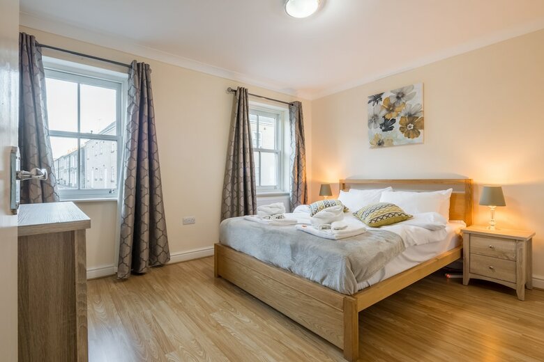 Bridge View Apartment