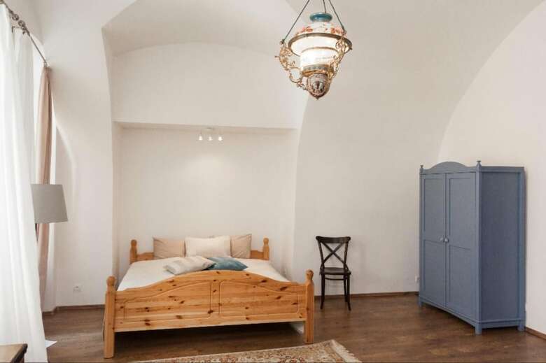 Dlouh� Apartment With Balcony