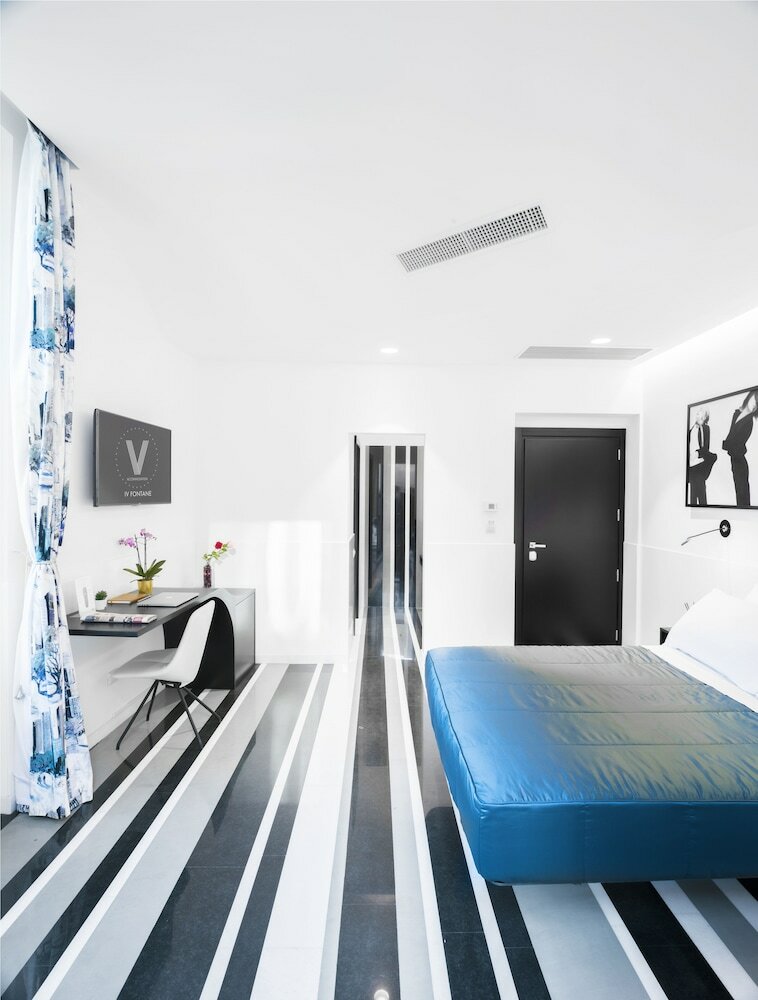 Hotel V-accommodation Ivfontane