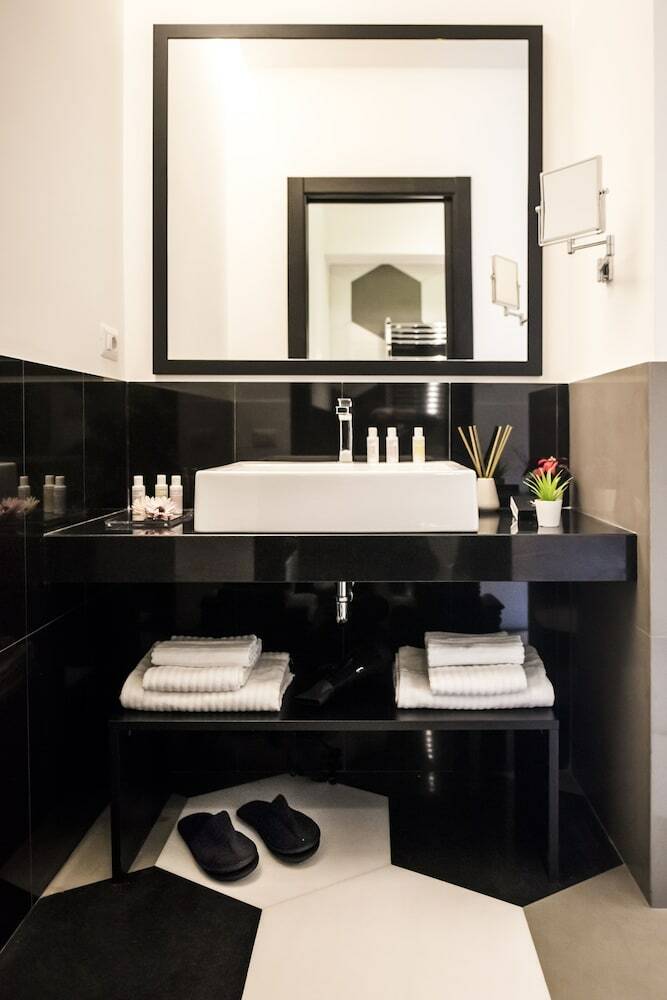 Hotel V-accommodation Ivfontane