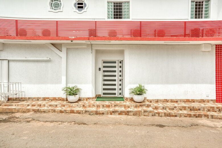 Oyo Hotel Tropical