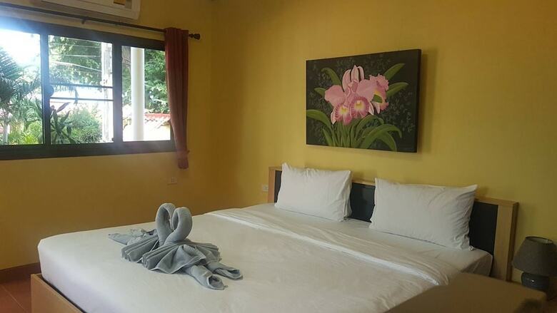 Hotel Baan Prakaikaew Resort