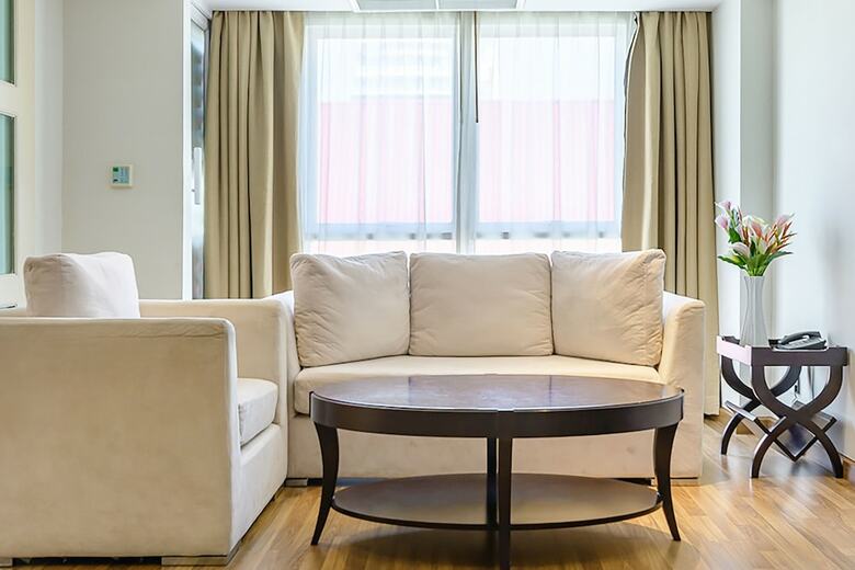 Hotel Clover Haus Sukhumvit 33 By Favstay