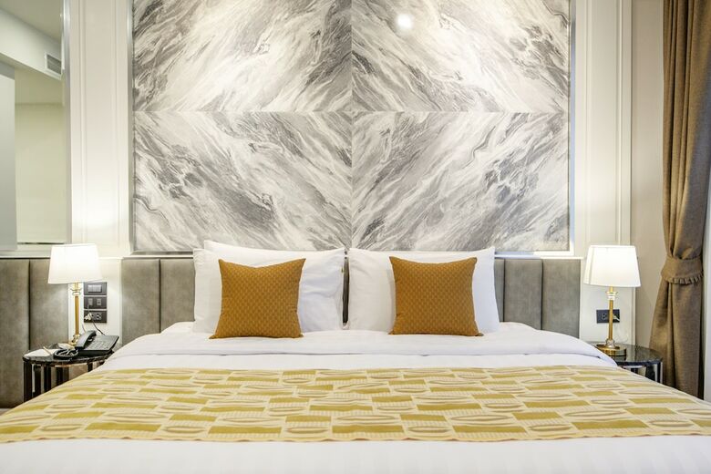 Hotel Clover Haus Sukhumvit 33 By Favstay