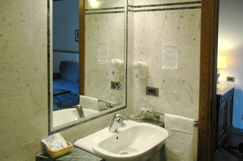 Hotel Palazzo Squarcialupi