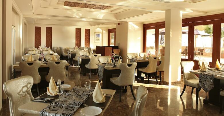 Platinum Hotel